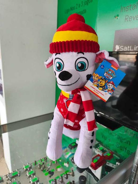 Peluches de Inverno da Patrulha Pata 45cm sentado