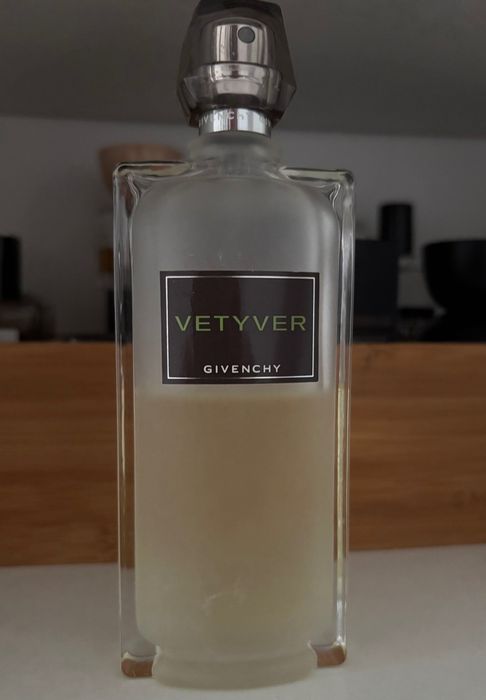 Givenchy Vetyver - flakon z ubytkiem, unikat vintage