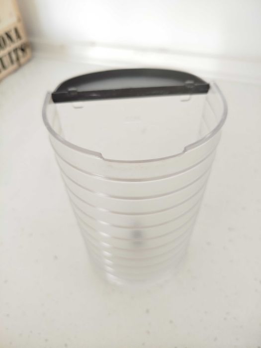 Depósito de água, e porta cápsulas máquina de café pingo doce