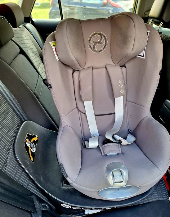 Nosidełko Cybex Fotelik Cybex +baza obrotowa