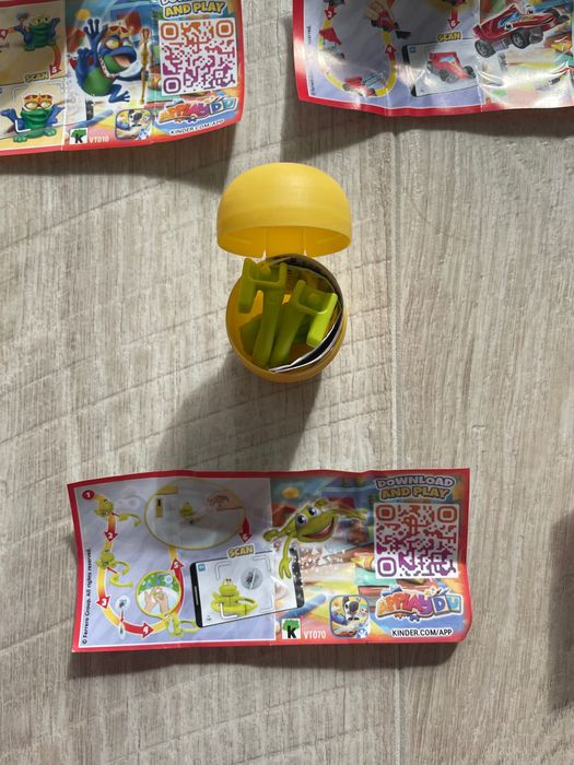 Kinder іграшки кіндер