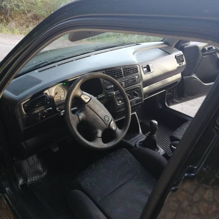 Peças VW Golf lll 1.4 boa mecânica e interiores muitas peças