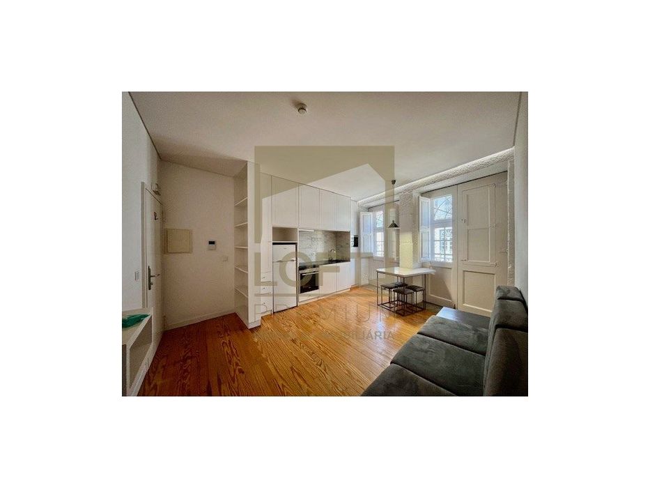 Apartamento T1 Mobilado e Equipado no Centro de Guimarães