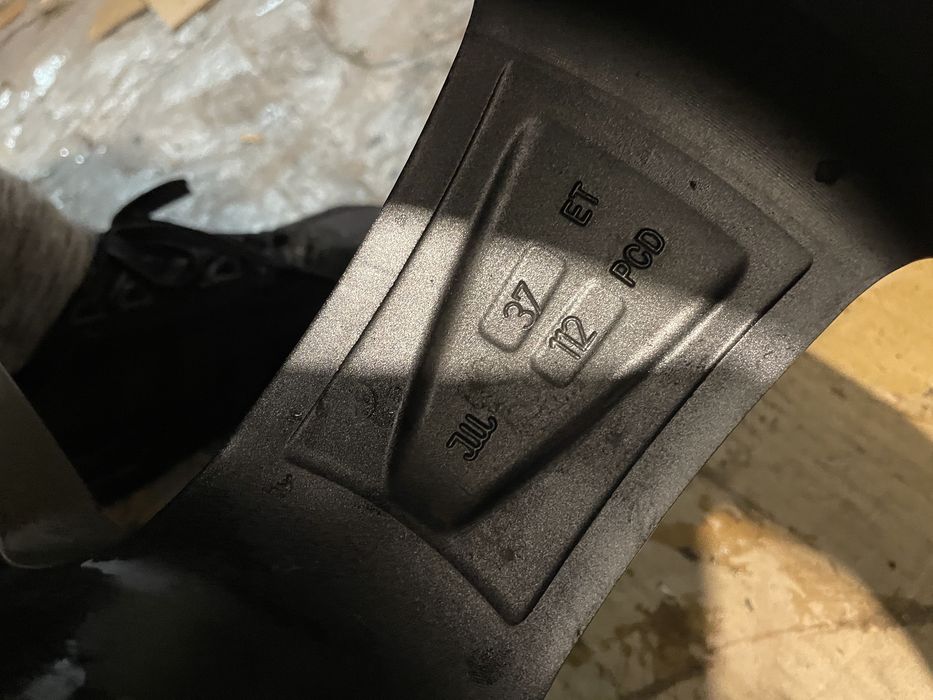 Felgi 17'' Audi Skoda Seat VW Jak nowe 5x112 7x17 ET37
