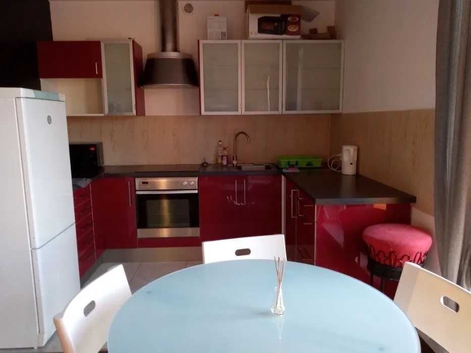 Жилье для переселенцев Киев Хостел Метро Хрещатик Майдан