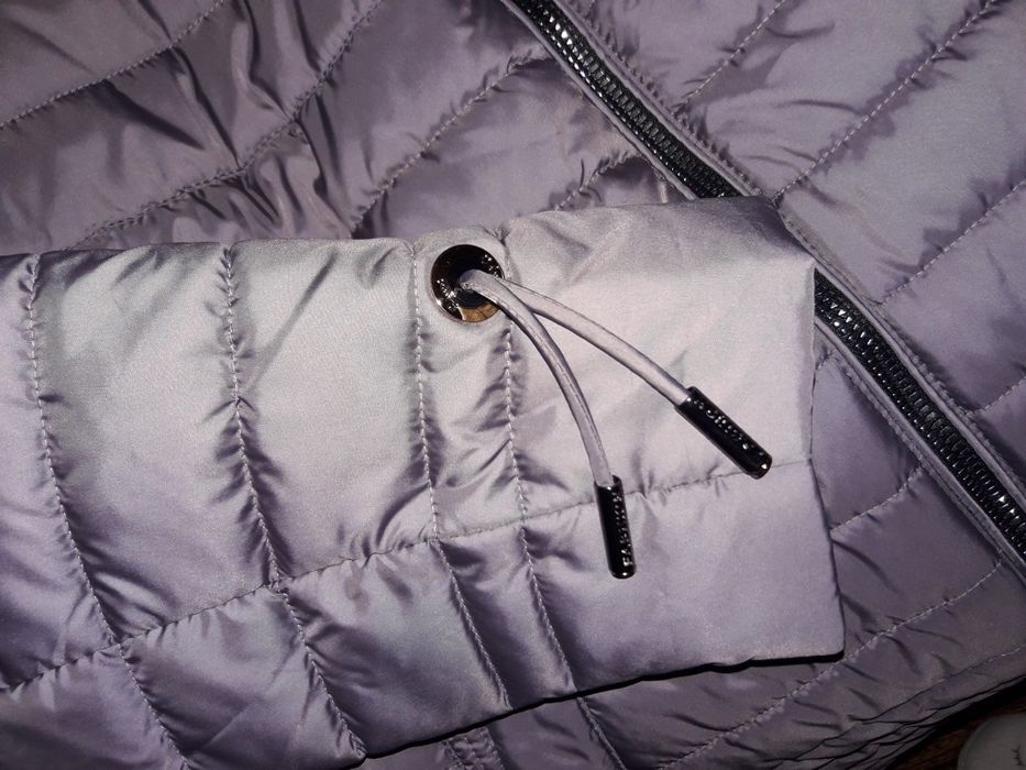 Курточка качественная, красивая