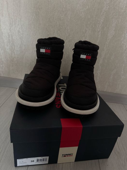 Дутики Tommy Hilfiger jeans