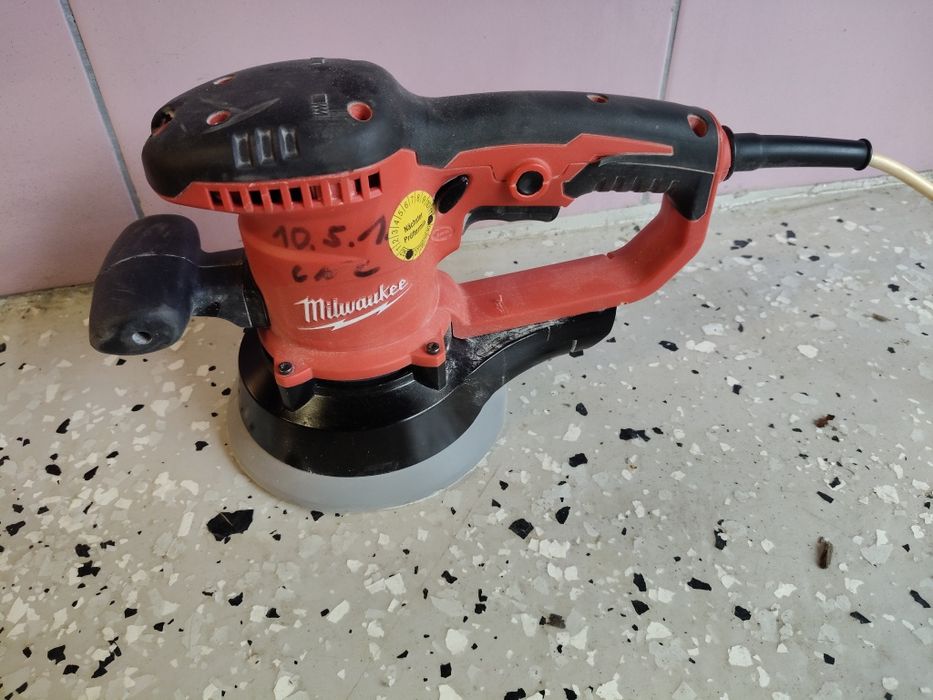 Szlifierka oscylacyjna Milwaukee ROS 150 E 2