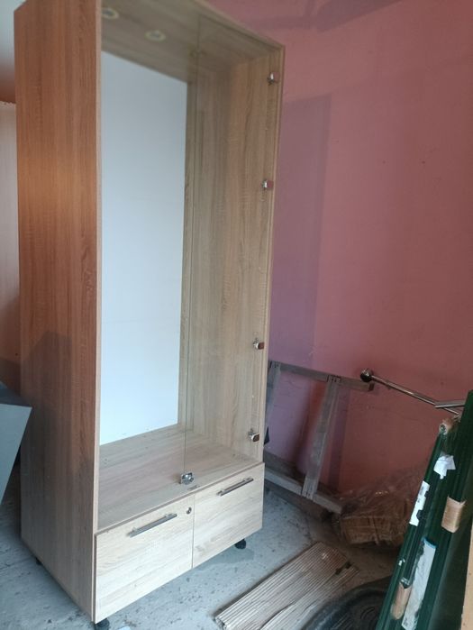 Продам вітрини торгівельні