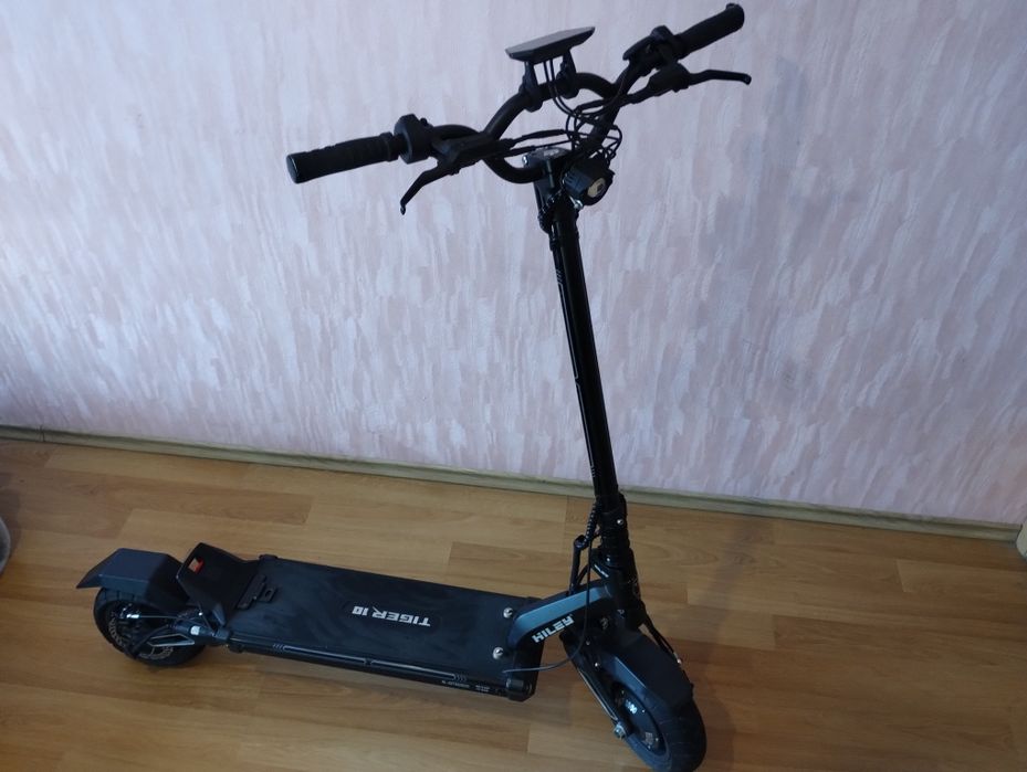 Електросамокат Hiley Tiger 10 GT 60V 23Ah  Два мотори по 1.4 kW