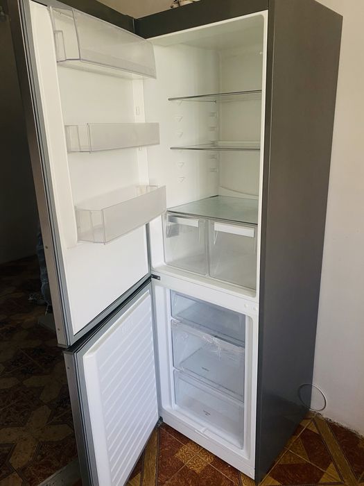 Холодильник Electrolux