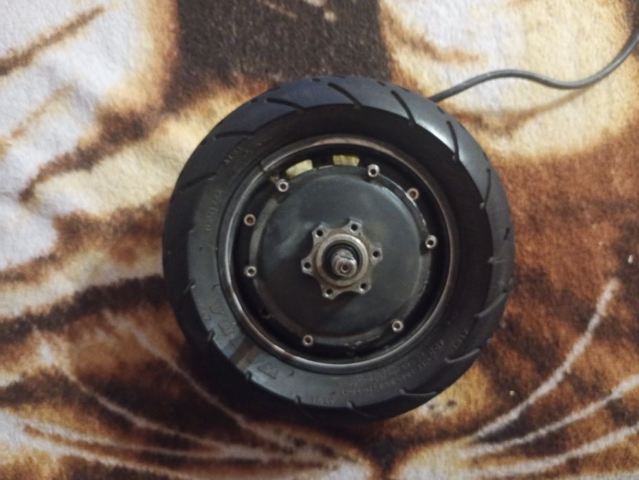 Dwa silniki od kukirina G2 master