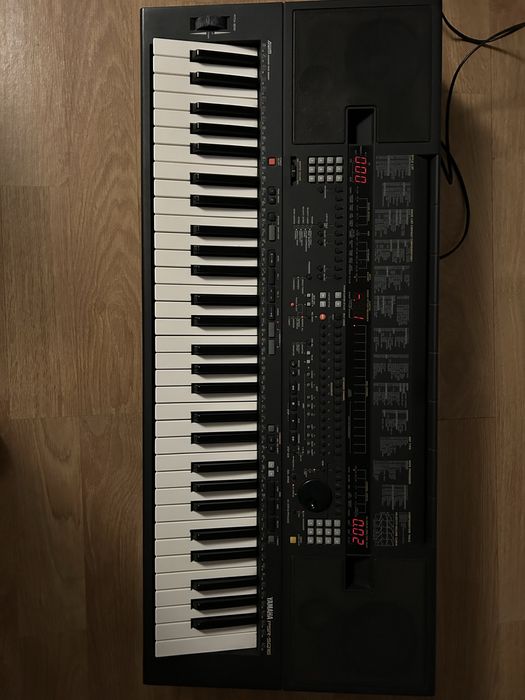 Teclado Yamaha PSR-SQ16