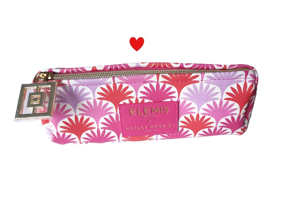 Różowo biała kosmetyczka Elemis Hayley Menzies