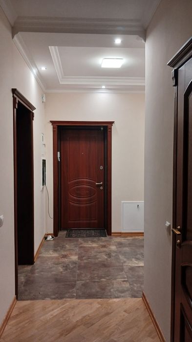 Продам  3 - ну квартиру по вул. Шопена.