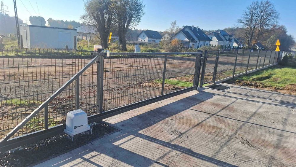 Kompleksowy montaż ogrodzeń i automatyki do bram