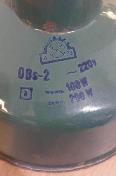 Lampa wisząca industrialna vintage PRL OBs 2 ładna zielona