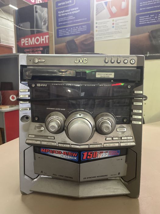 Музикальний центр JVC та DVD плеера