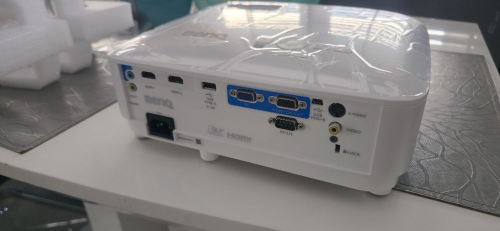 Projektor rzutnik Benq MX 560 okazja