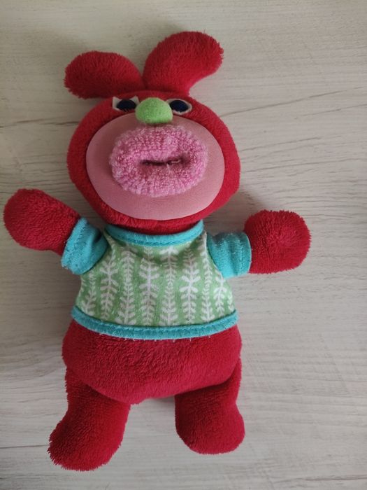 Іграшка яка співає The Sing-a-ma-jigs від компанії Mattel (під брендом Fisher-Price).