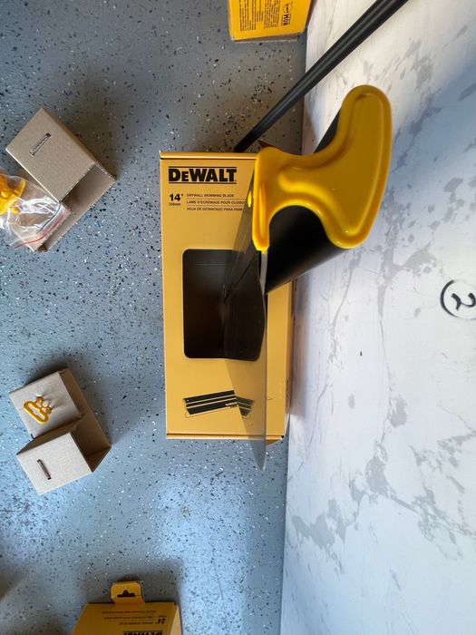 Dewalt     Espátula