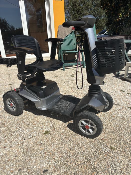 Scooter de Mobilidade reduzida  Sannah Flex/ troco aspirador piscina