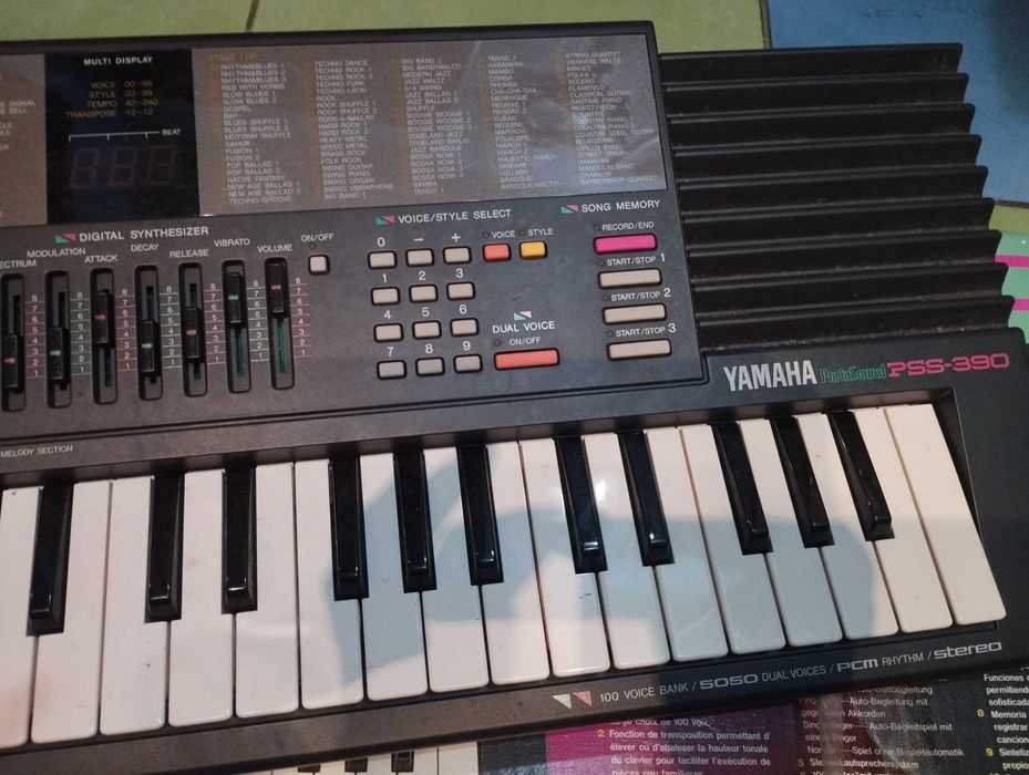 Yamaha PSS-390 синтезатор рабочий