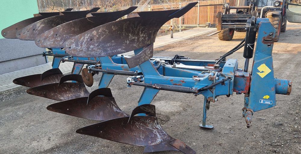 pług overum CV 3 skibowy obrotowy