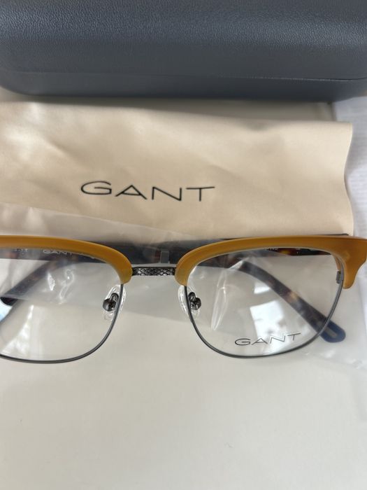 Oculos de ver GANT novos.