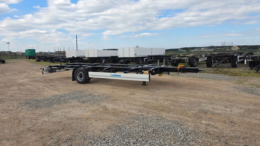 Krone 18.500zł netto TANDEM KRONE 1OŚ GÓRNY ZACZEP JUMBO BDF 7.45-7.80M 2017ROK ROK OPONY R19.5 ST.IDEALNY MOŻLIWOŚĆ TRANSPORTU