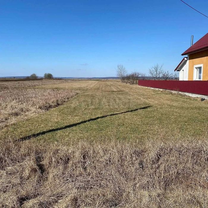 Земельна ділянка в с.Радча