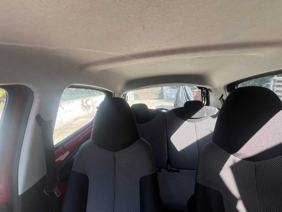 Venda Toyota Aygo 2012 — photo 2
