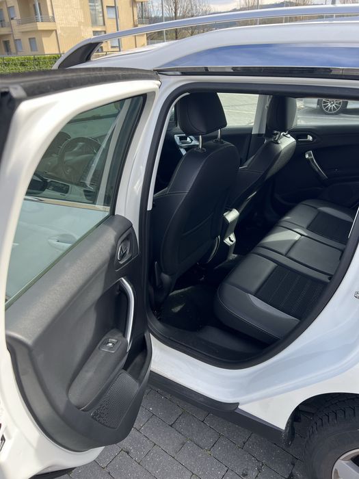 Peugeot 2008 1.2 PureTech Allure