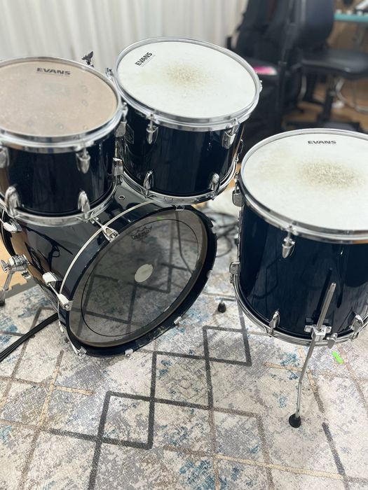 Yamaha Tour Custom Blue Ocean + Hardware
