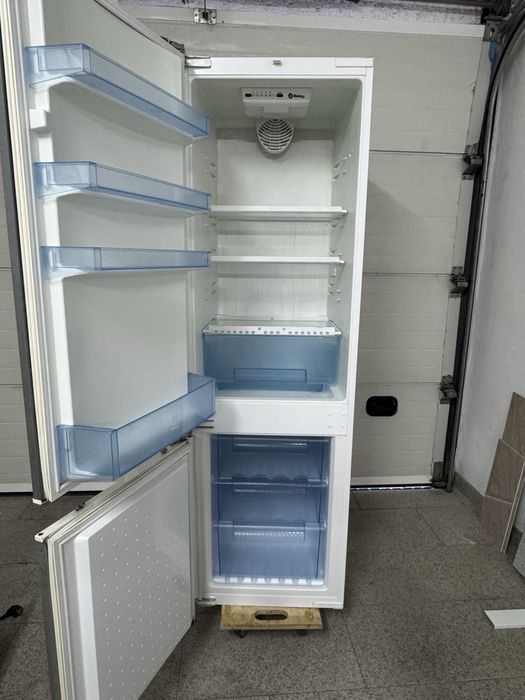 Frigorífico de encastre