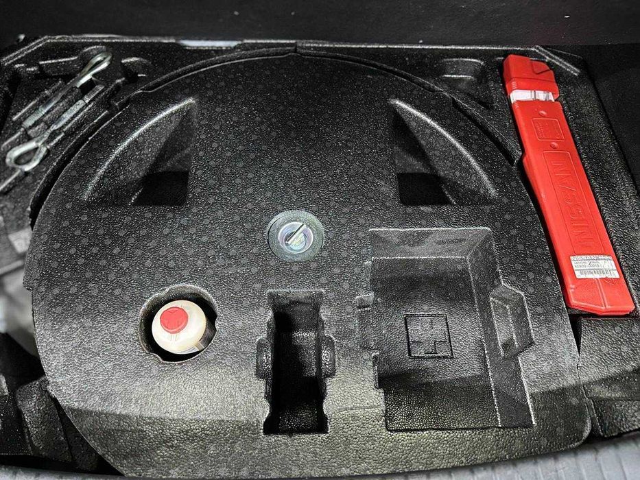 Продам NISSAN QASHQAI 2011 року