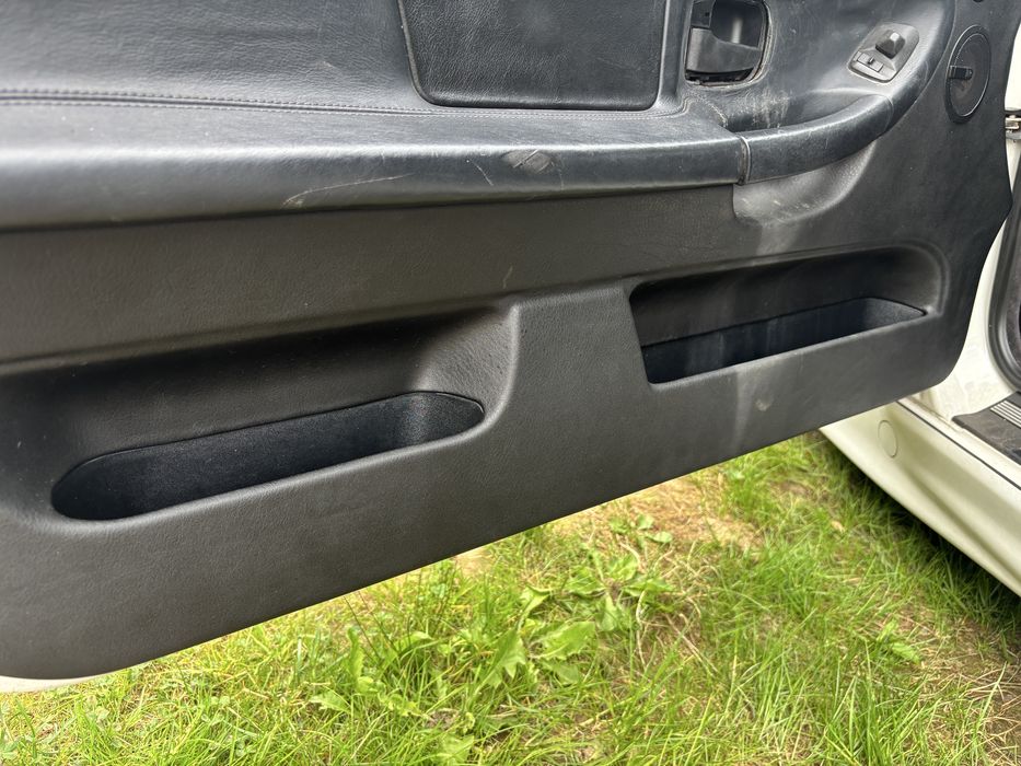 Boczki e36 cabrio europa bdb stan hifi airbag