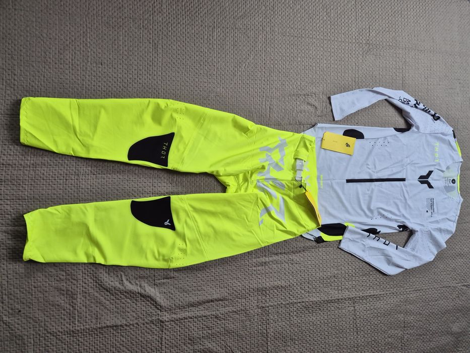 Nowy strój Thor FXR 2026 rozmiar S 30, motocross