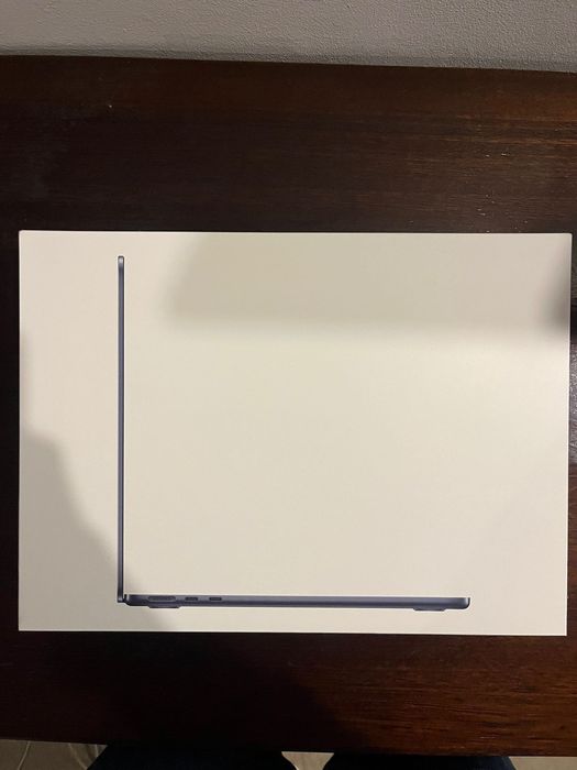 MacBook Air 13" M4 (2025) Teclado português (Ainda fechada!)