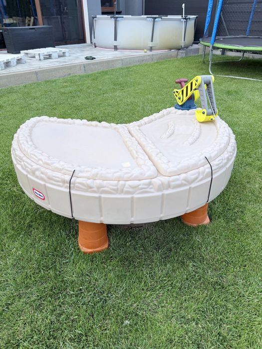 Piaskownica Little Tikes plac budowy z parasolem
