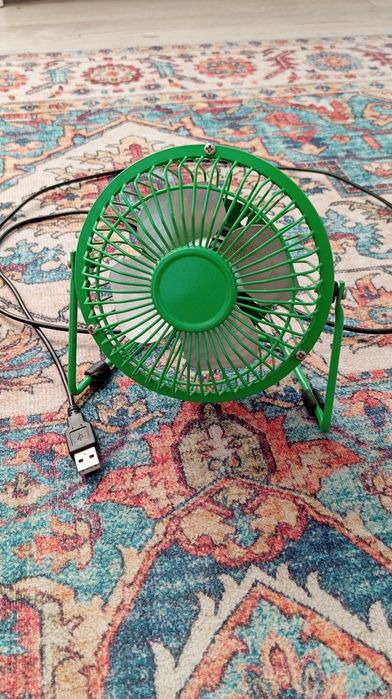 Wiatrak wentylator USB Mały 13cm