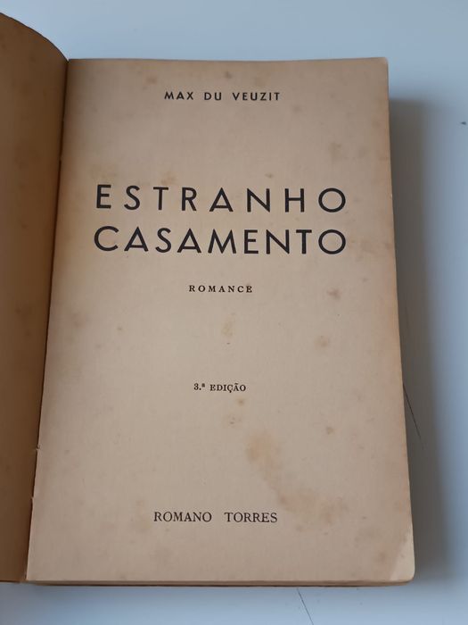 Estranho casamento