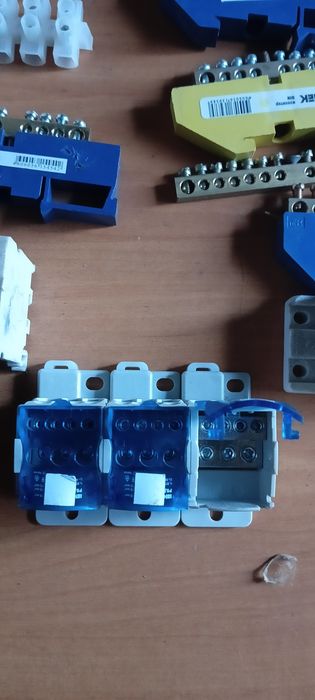 Клемники нові і б/в