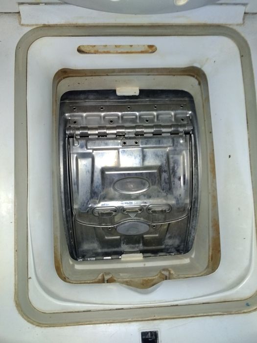 Пральна машина indesit witl 86 на з/ч