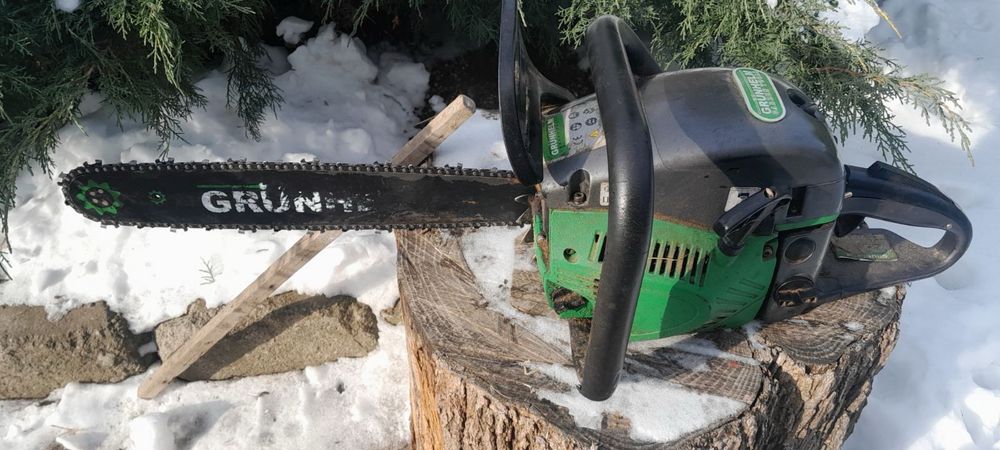 Бензлпила Grunhelm 3квт