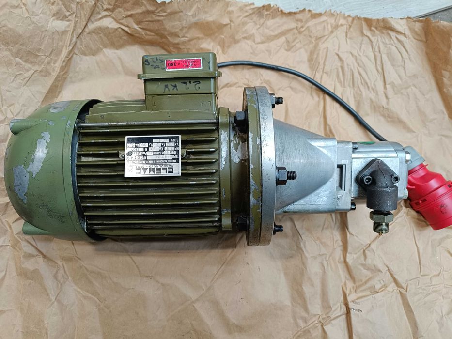 Pompa hydrauliczna z silnikiem sprzegło 1,8 kw prasa MARKOWA