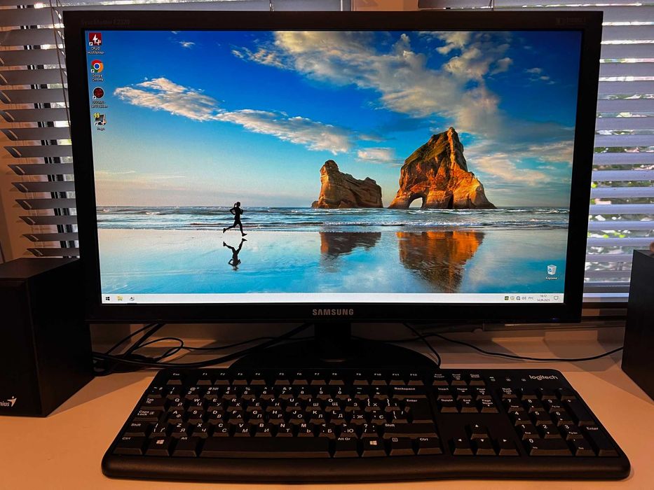 Компьютер в идеале с монитором Samsung. SSD Apacer. Genius, Logitech