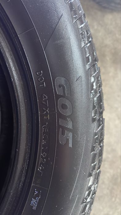 Pneus 265/60r18 Yokohama Geolander A/T GO15 com 75% piso