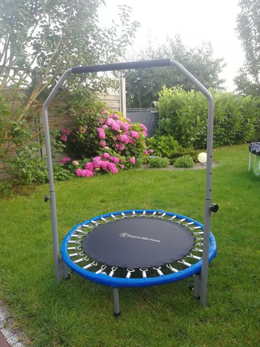 Trampolina do ćwiczeń lub do użytku domowego dla dziecka