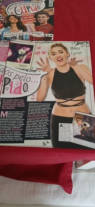 Capa Bravo Miley, Niall e David + Artigo